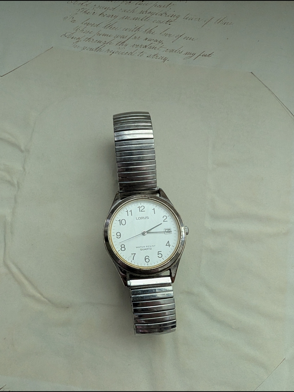 Lorus Men's Silver Stainless Steel Quartz Watch - Silver Dial